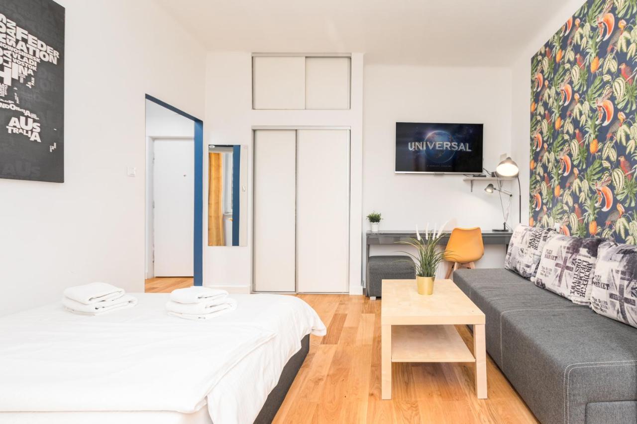 Central Apartament By Your Freedom وارسو المظهر الخارجي الصورة